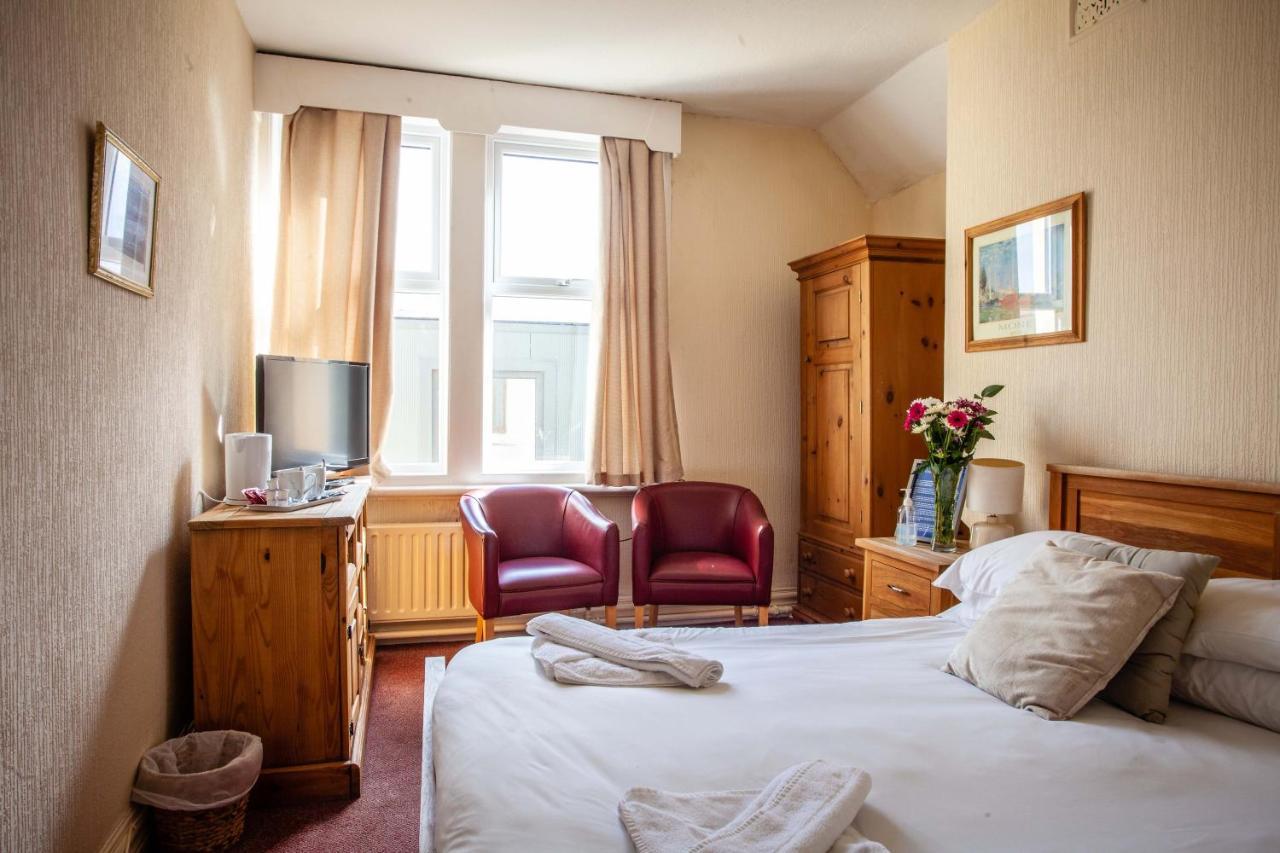 The Royal Bar & Shaker Hotel Morecambe Kültér fotó